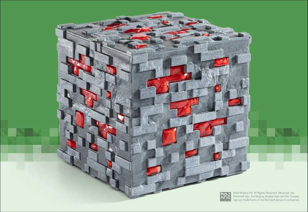 Noble Collection Minecraft - Šviečiantis Raudonasis Akmuo