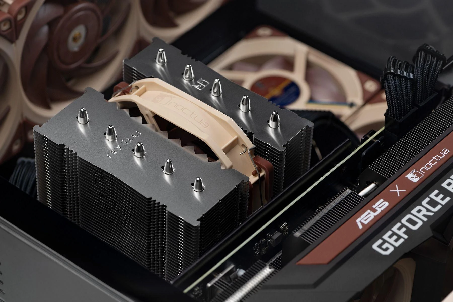 Noctua NH-D12L CPU aušintuvas