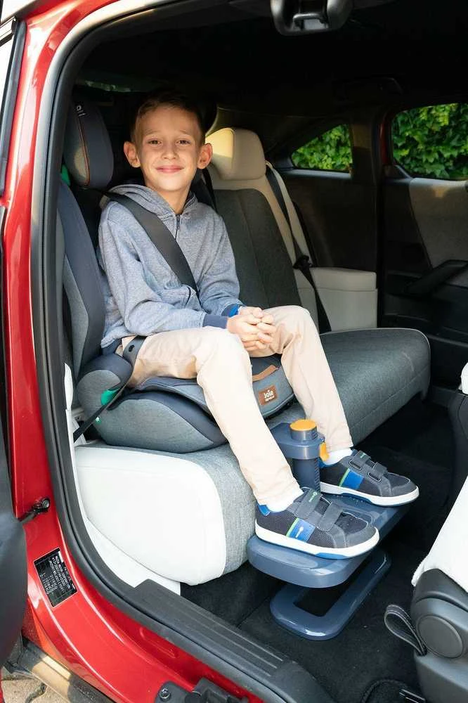Stoneline Nordbaby KneeGuardKids4 -jalkatuki autoon