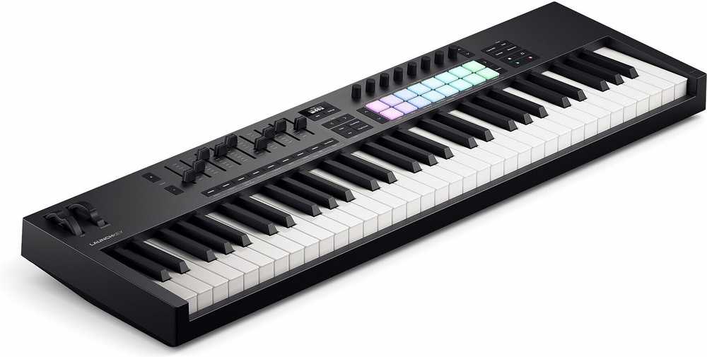 Novation Launchkey 61 MK4 - MIDI klaviatūra su 61 klavišu