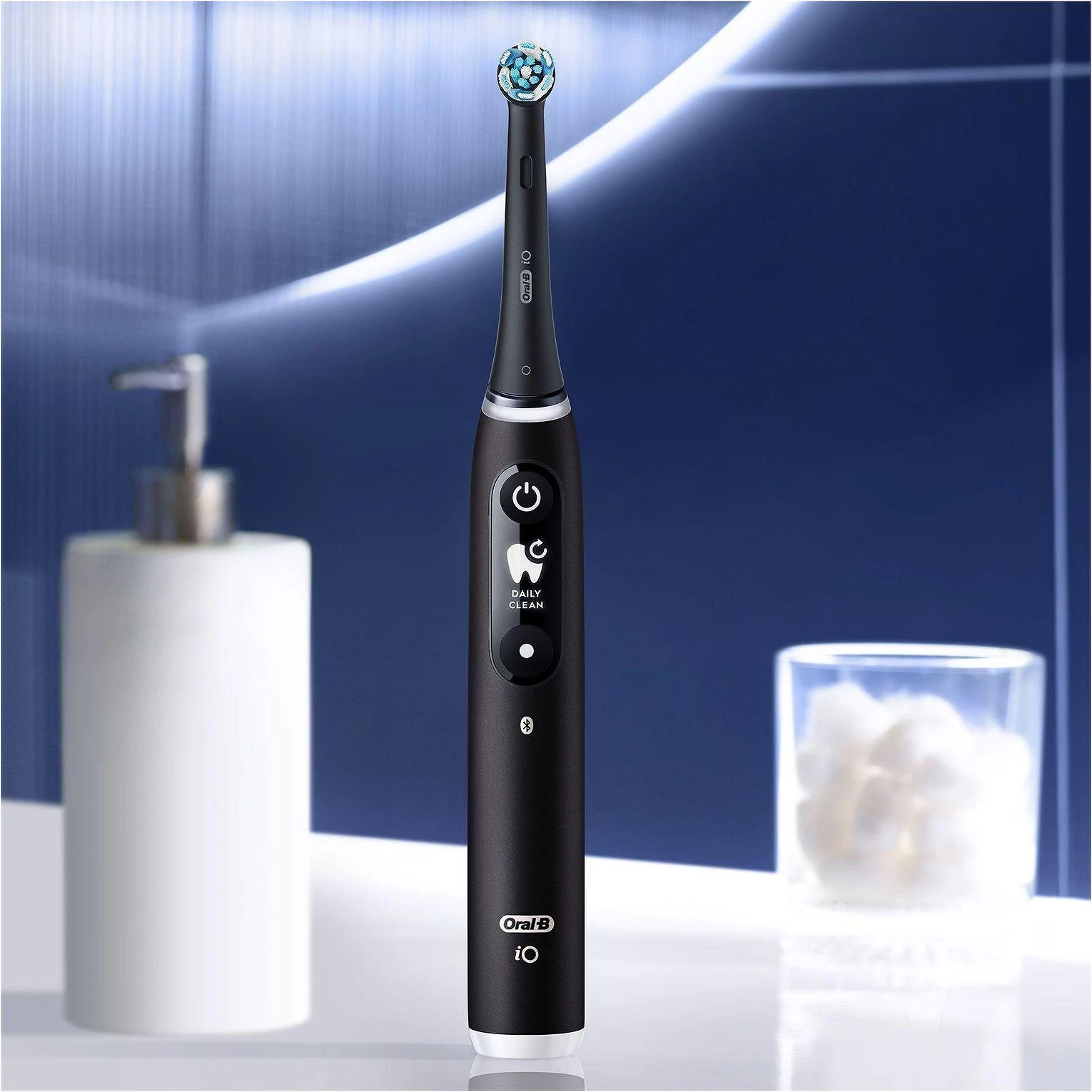 Oral-B Elektrinis dantų šepetėlis | iO6s | Įkraunamas | Suaugusiems | Šepetėlių skaičius galvutės įeina 1 | Number of teeth brushing modes 5 | Juodas Lava