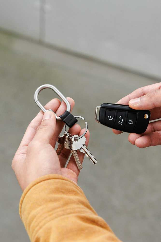 Orbitkey Clip Mini -avainlenkki, hopea