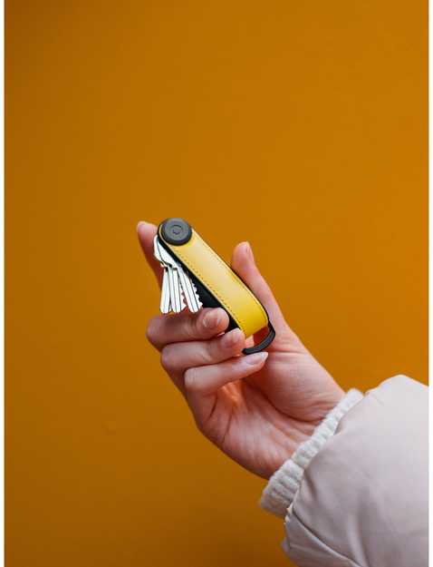 Orbitkey -universalus