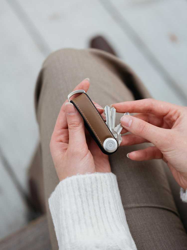 Orbitkey -universalus