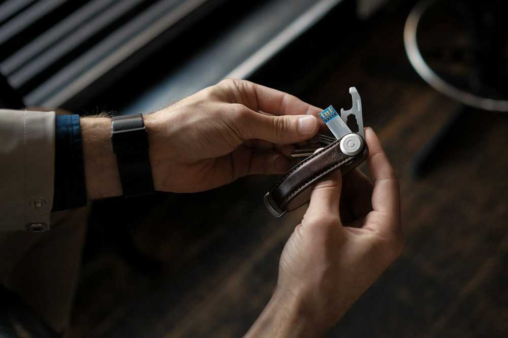Orbitkey -universalus