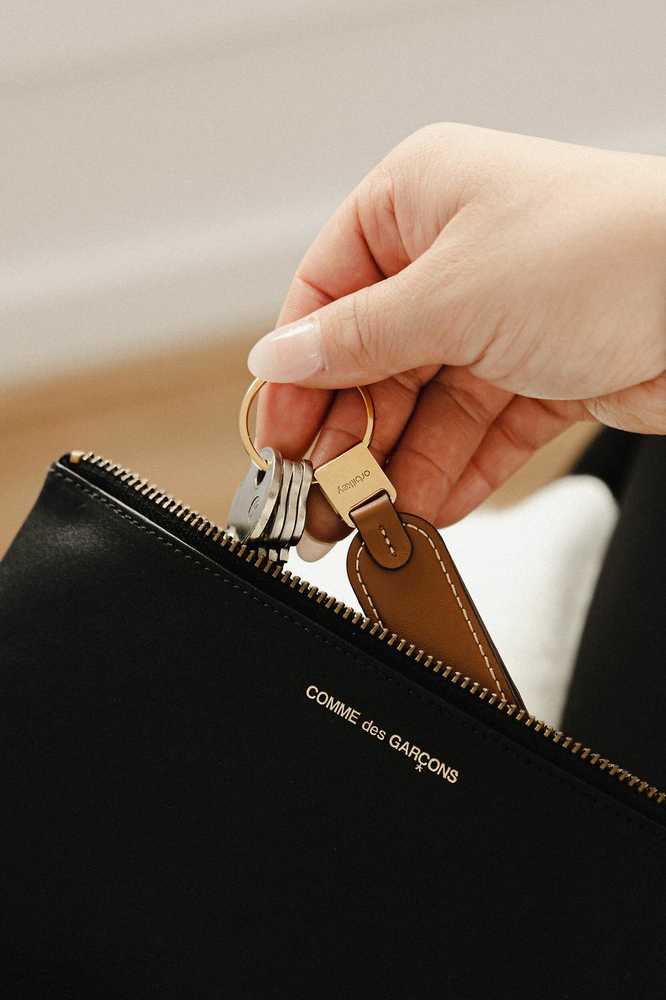 Skórzane etui organizer na klucze Orbitkey 2.0 Leather - juodas/juodas-universalus