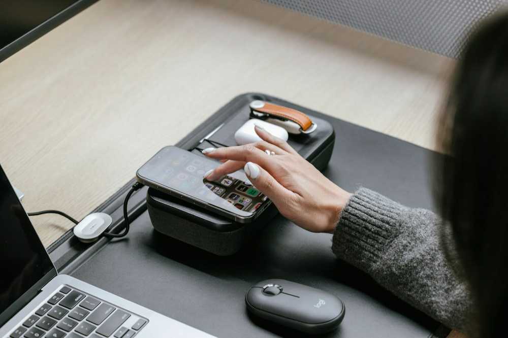 Orbitkey - Nest v2 - Juoda