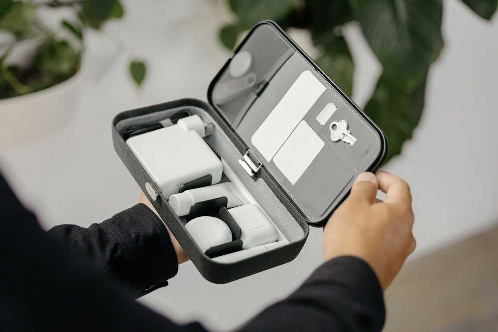Orbitkey - Nest v2 - Juoda
