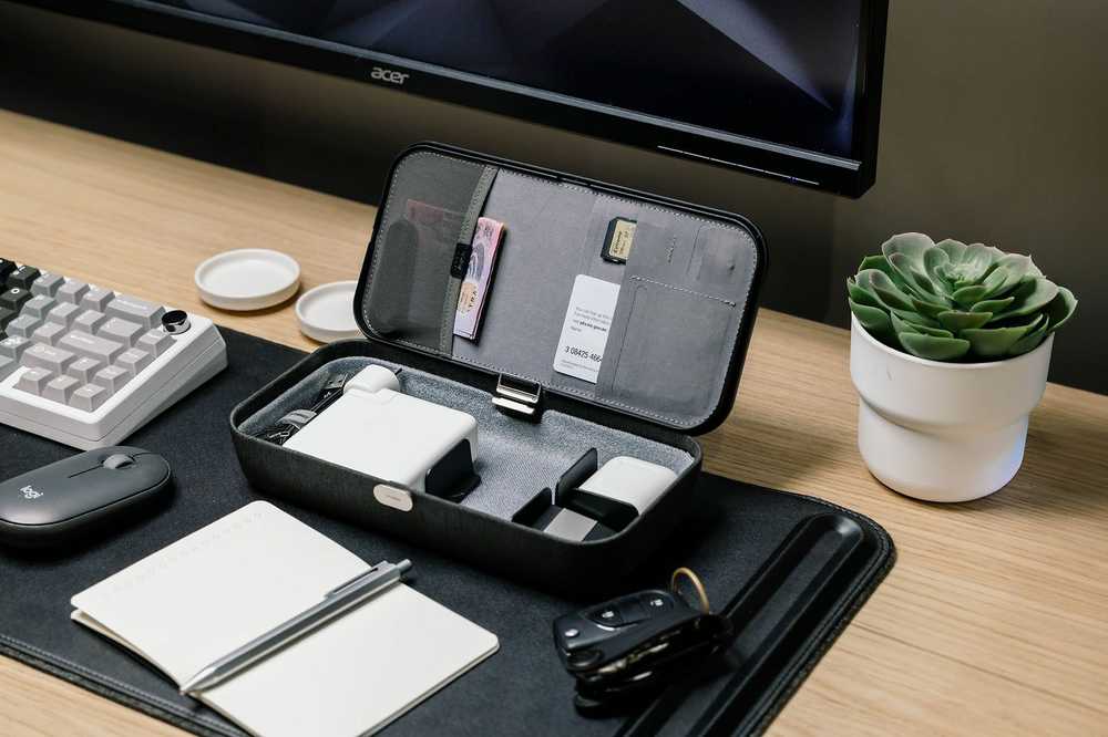 Orbitkey - Nest v2 - Juoda