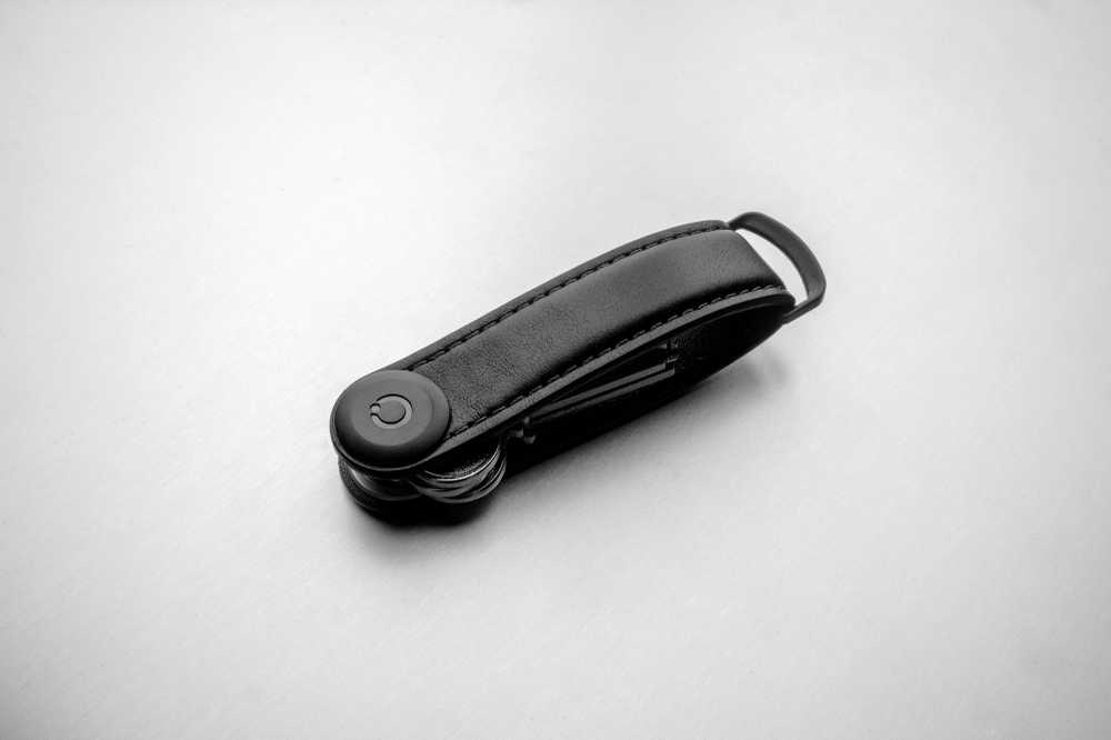 Orbitkey odinis raktų laikiklis, juodas