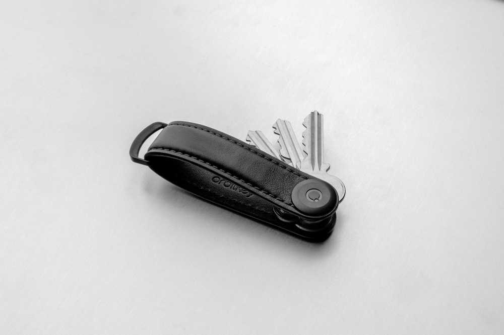 Orbitkey odinis raktų laikiklis, juodas