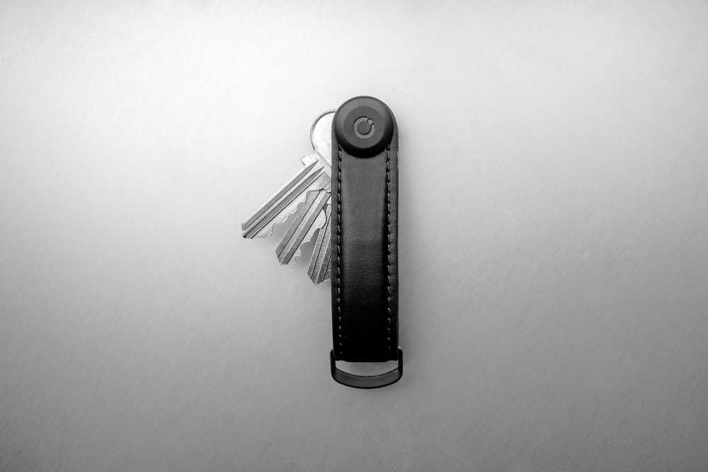 Orbitkey odinis raktų laikiklis, juodas