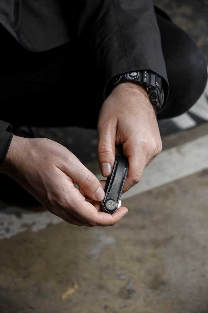 Orbitkey odinis raktų laikiklis, juodas