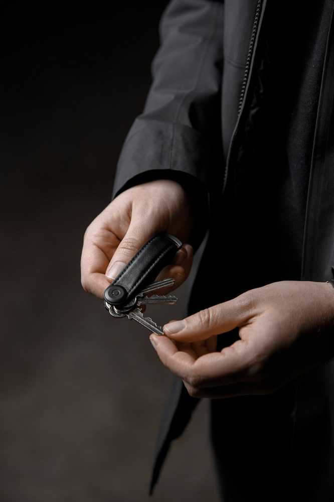 Orbitkey odinis raktų laikiklis, juodas