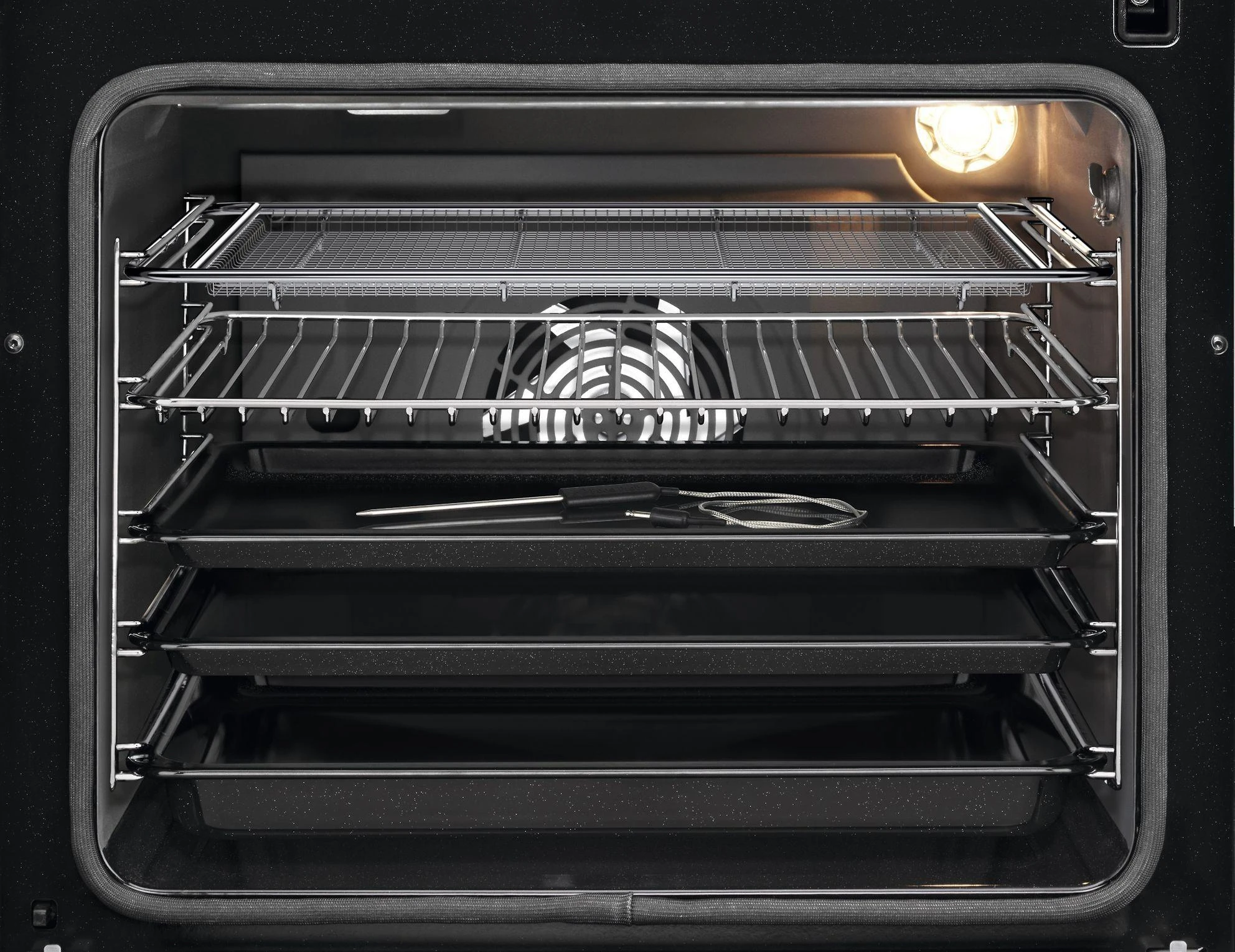 Viryklė Electrolux LKI66440NW induktioliesi, valkoinen