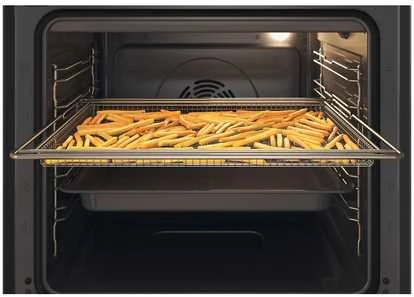 Whirlpool AirFry tinklelio tipo skarda su bulvytėmis