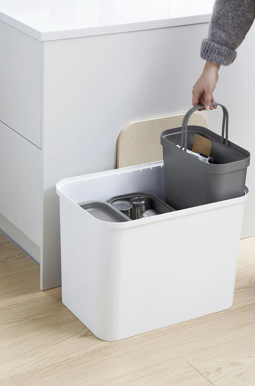 Orthex SmartStore Collect rūšiavimo rinkinys su faneros dangteliu, 76 L, baltas