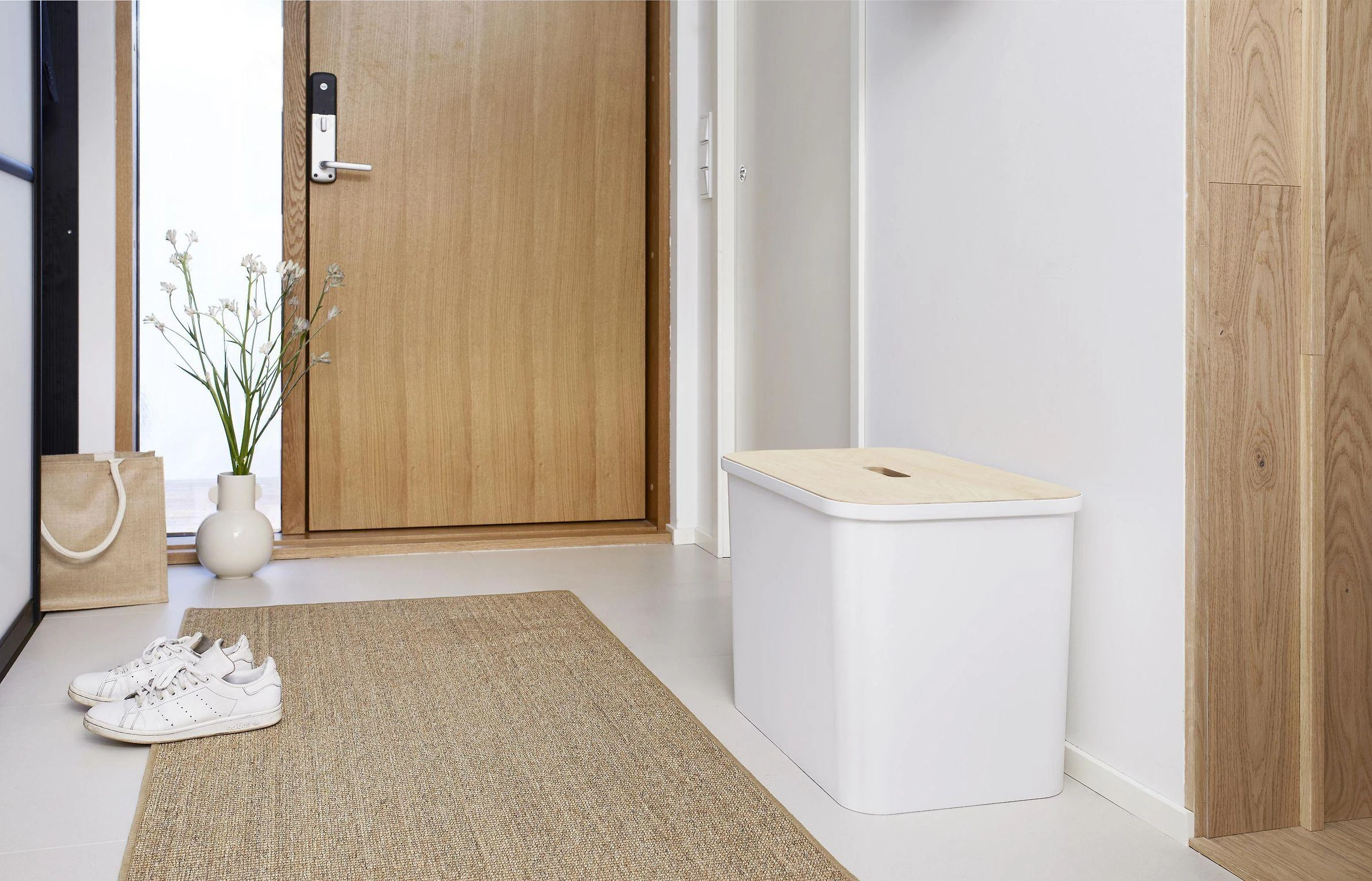 Orthex SmartStore Collect rūšiavimo rinkinys su faneros dangteliu, 76 L, baltas