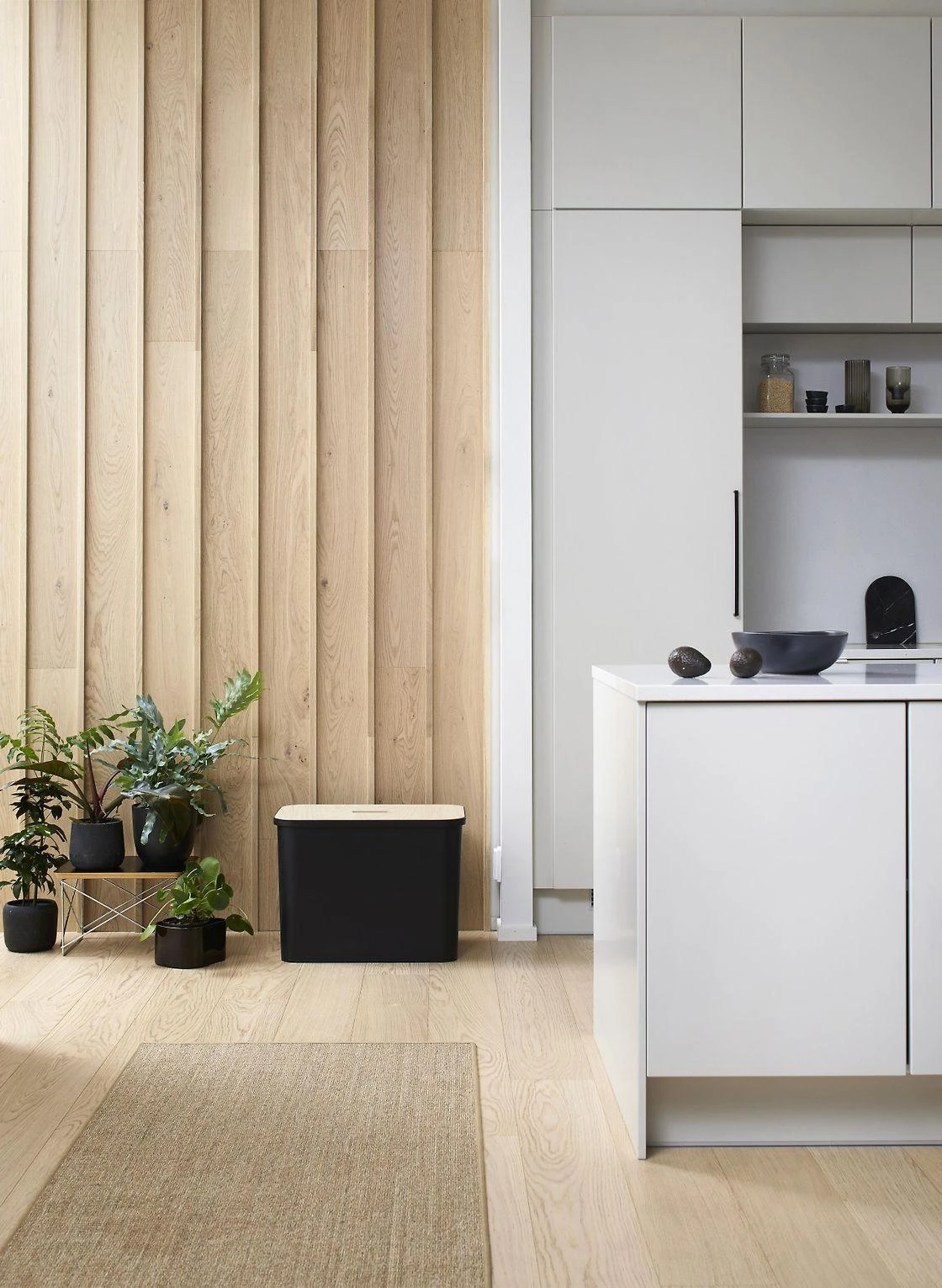 Orthex SmartStore Collect rūšiavimo rinkinys su faneros dangteliu, 76 L, juodas