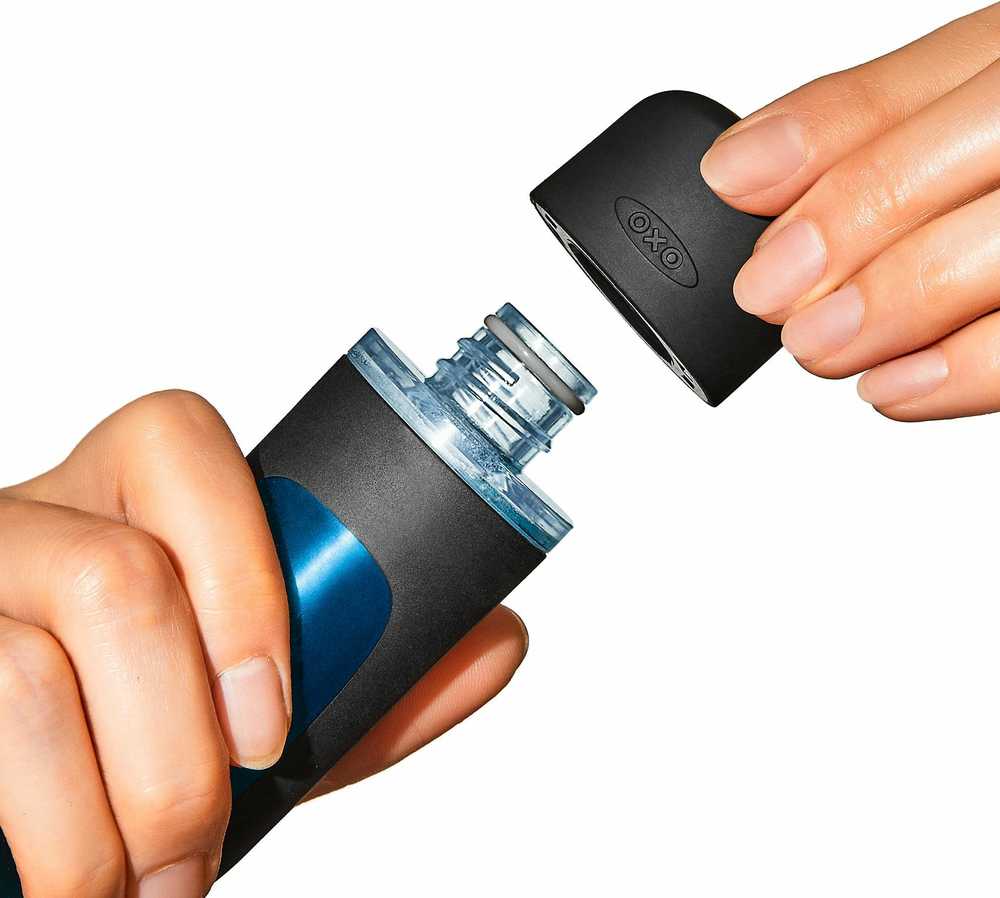 Oxo Good Grips indų šepetys su dozatoriumi