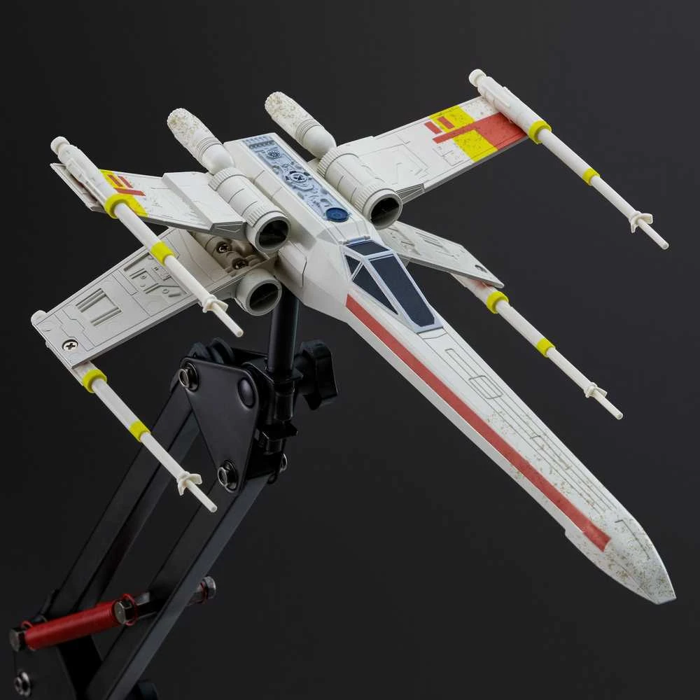 Paladone Žvaigždžių karai – lankstus stalo šviestuvas „X Wing“