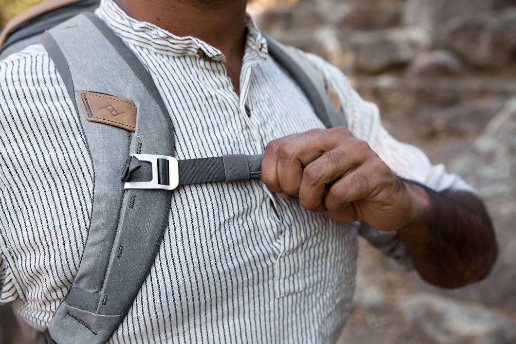 Peak Design Everyday Kuprinė Zip V2 20L, uosis