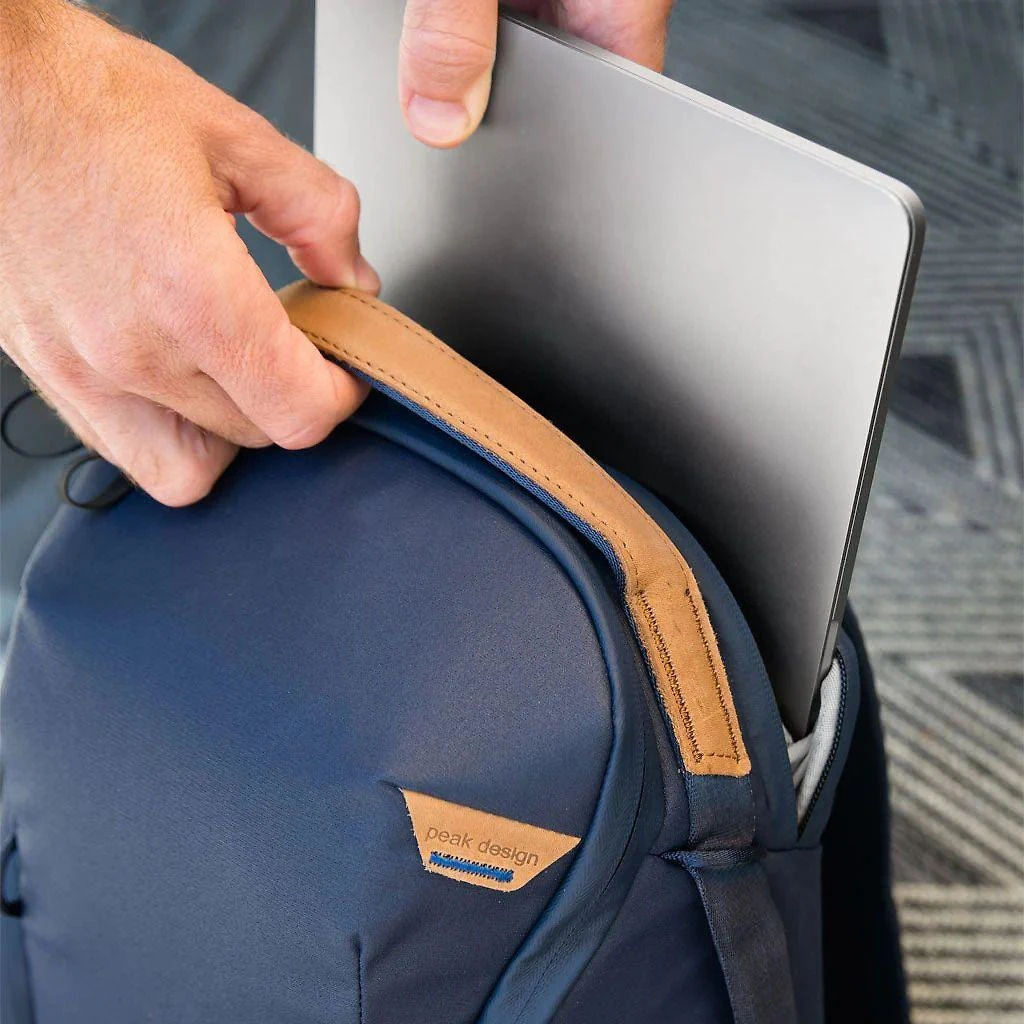 Peak Design Everyday kuprinė Zip V2 20L, vidurnaktis