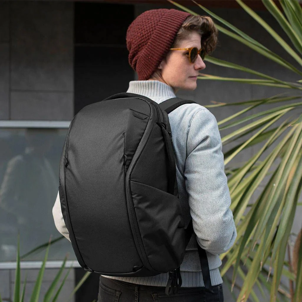 Peak Design Everyday kuprinė Zip V2 20L, juoda