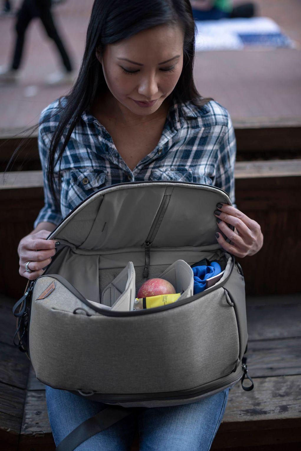 Peak Design Everyday Kuprinė Zip V2 20L, uosis