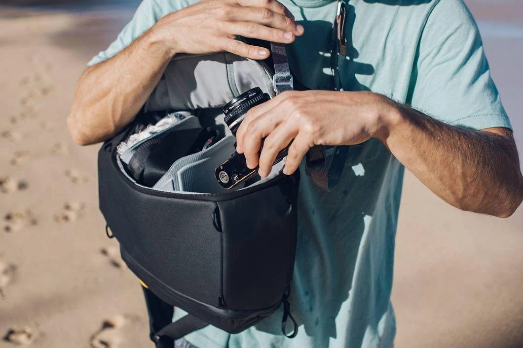 Peak Design Everyday kuprinė Zip V2 20L, juoda