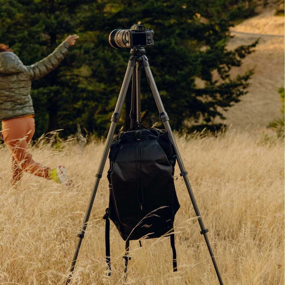 Peak Design Lauko kuprinė 45L, juoda