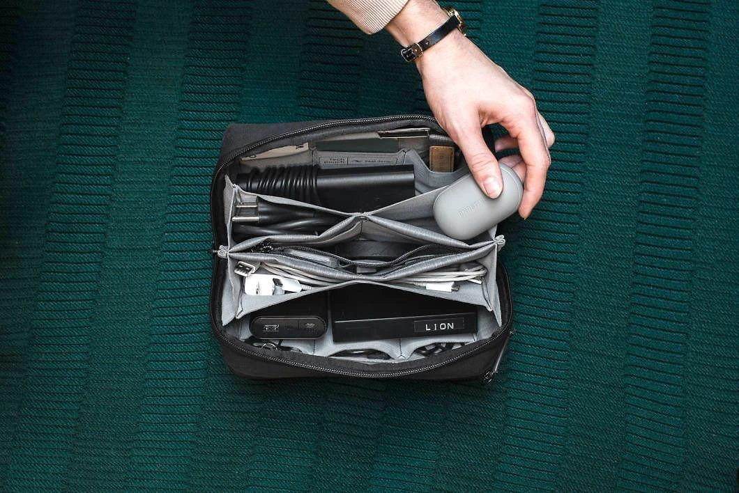 Peak Design Kasetė Travel Line Peak Design Tech Pouch Juodas v2 - juoda