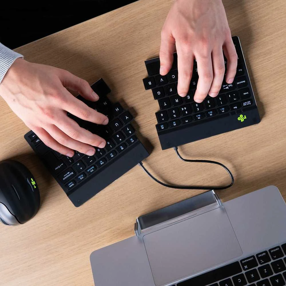 R-Go Tools Ergonomiška klaviatūra R-Go Split Break su stabdžių programine įranga, ergonomiška padalinta klaviatūra, QWERTY (NORDIC), Bluetooth, juodas, belaidis, Bluetooth, žirklinio mygtuko jungiklis, QWERTY, Juodas