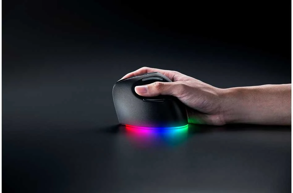 Razer | Ergonomic Pelė | Pro Click V2 Vertical | Wireless