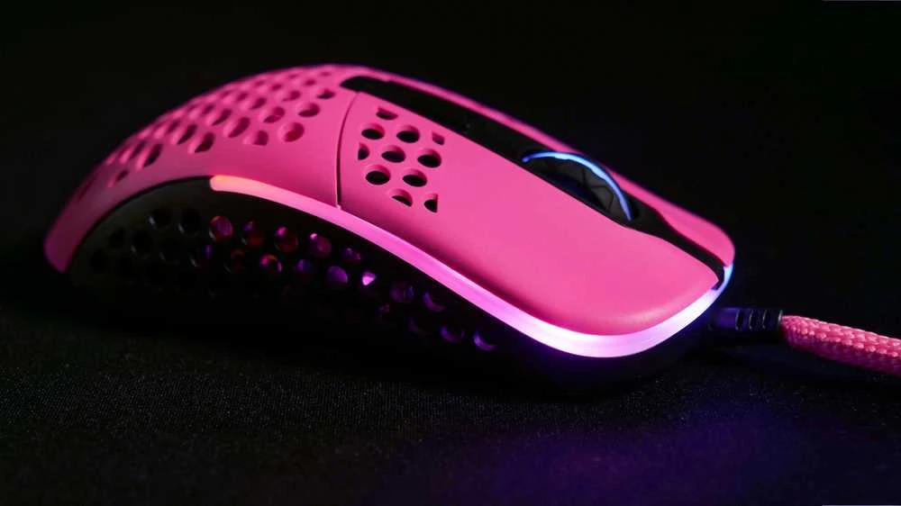 Xtrfy M42 Rausva Optinė Laidinė Pelė | 16000 CPI