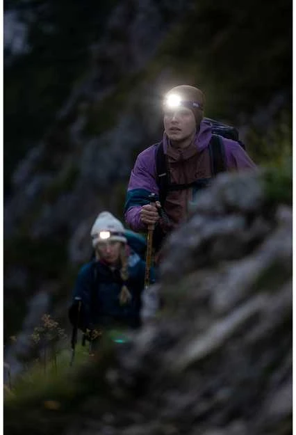 Petzl Actik Core E065AB02 raudona