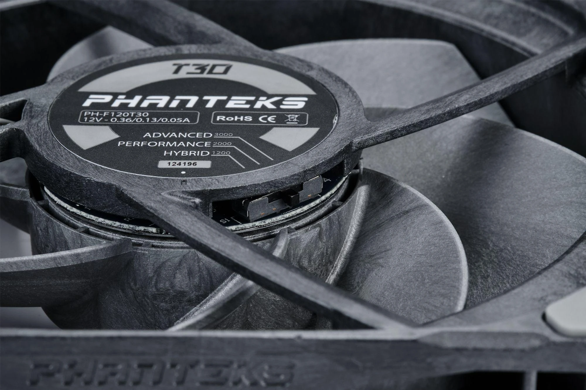 PHANTEKS T30 PWM 120mm Fan, Triple-Pack – juodas