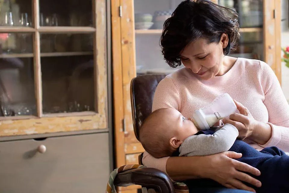 PHILIPS AVENT BUTELIUKŲ RINKINYS NAUJAGIMIUI NATURAL RESPONSE SCD838/13, Baltas