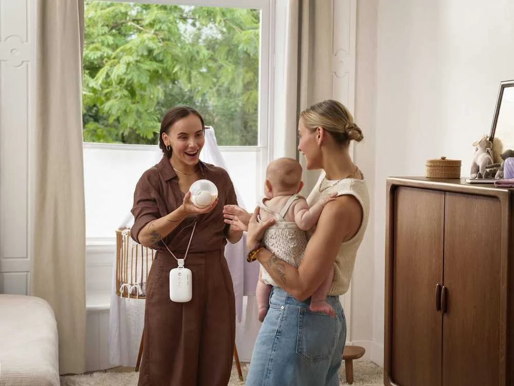 Philips Avent SCF543/11 Hands-free rintapumppu yhdellä keruukupilla + tuttipullo 125ml + 25 rintamaitopussia