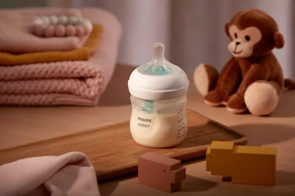 „Philips Avent“ – kūdikio buteliukas su „AirFree“ ventiliacijos anga – 125 ml, lėtos tėkmės čiulptukas, 0–3 mėn., 1 buteliukas