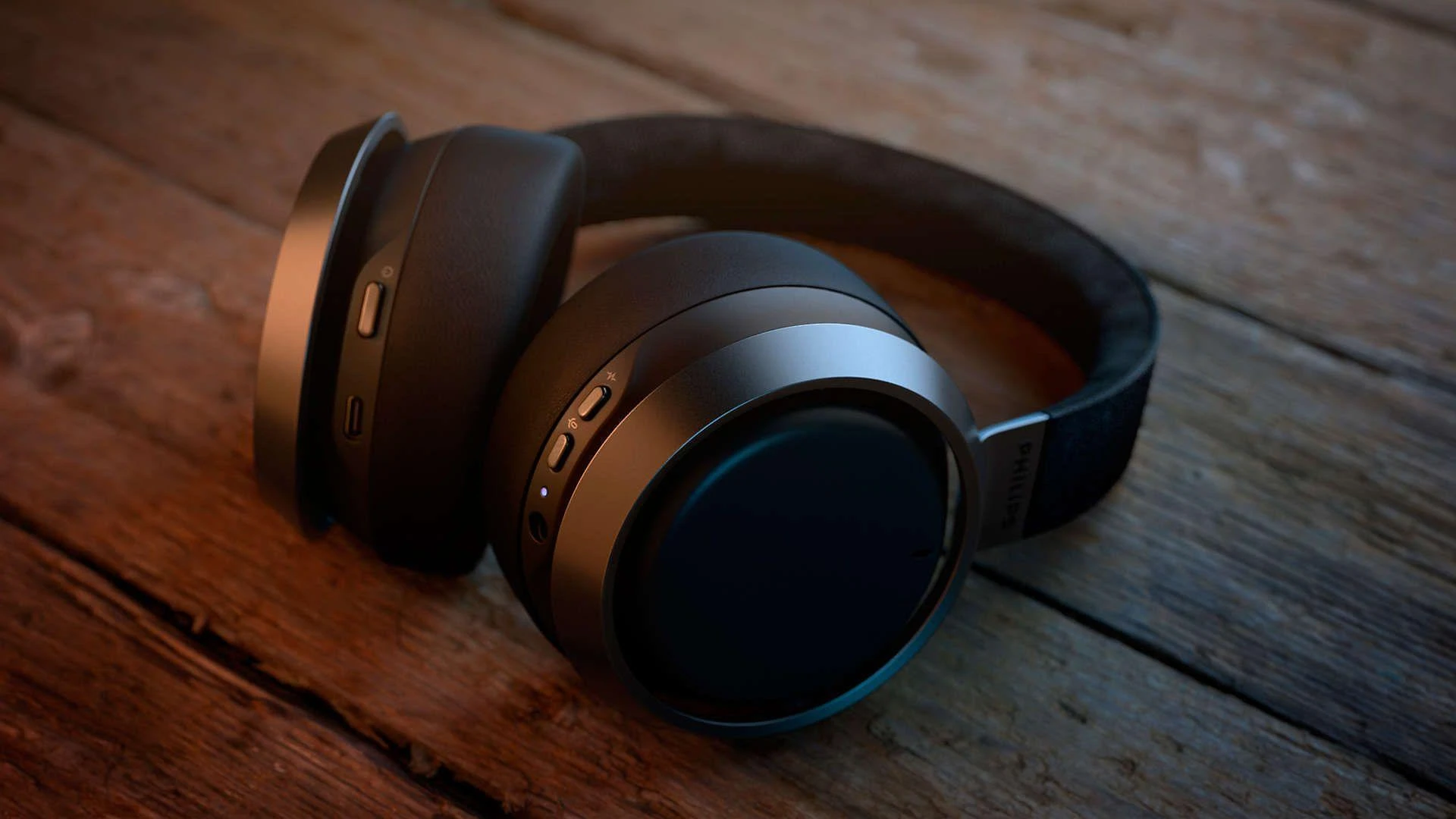 Fidelio Ant ausų dedamos belaidės ausinės Philips L3/00