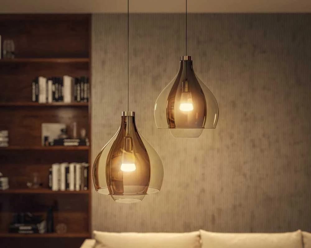 Philips „Hue White and color ambiance“ Pradinis rinkinys: 3 E27 išmaniosios lemputės (1100)