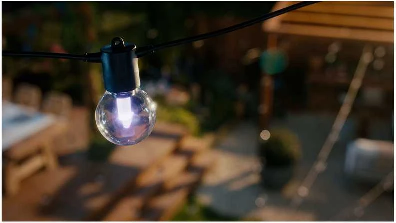 „Philips Hue Festavia Globe“ lauko švieselių pasakos, 21 m | 30 W
