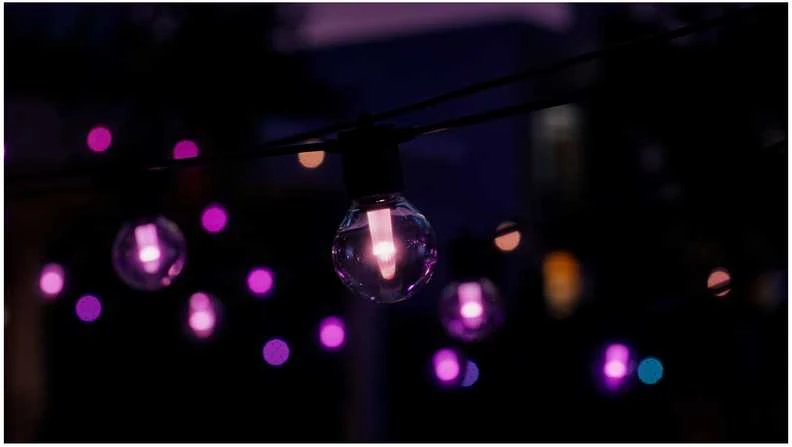 „Philips Hue Festavia Globe“ lauko švieselių pasakos, 21 m | 30 W