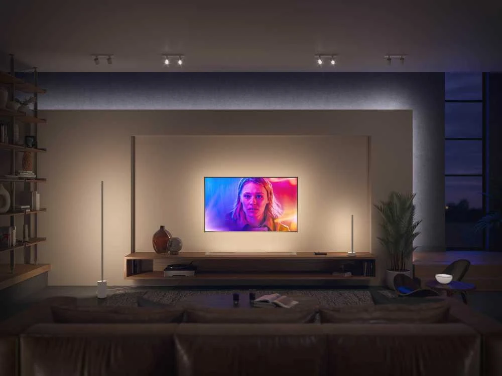 Grindų šviestuvas Philips HUE Gradient Signe, Baltas