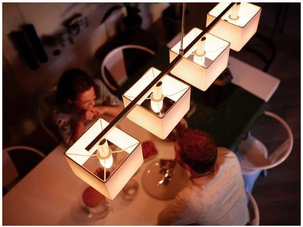 „Philips Hue Baltas“ žvakė E14 5,5 W 2700 K „Zigbee“ su „Bluetooth“