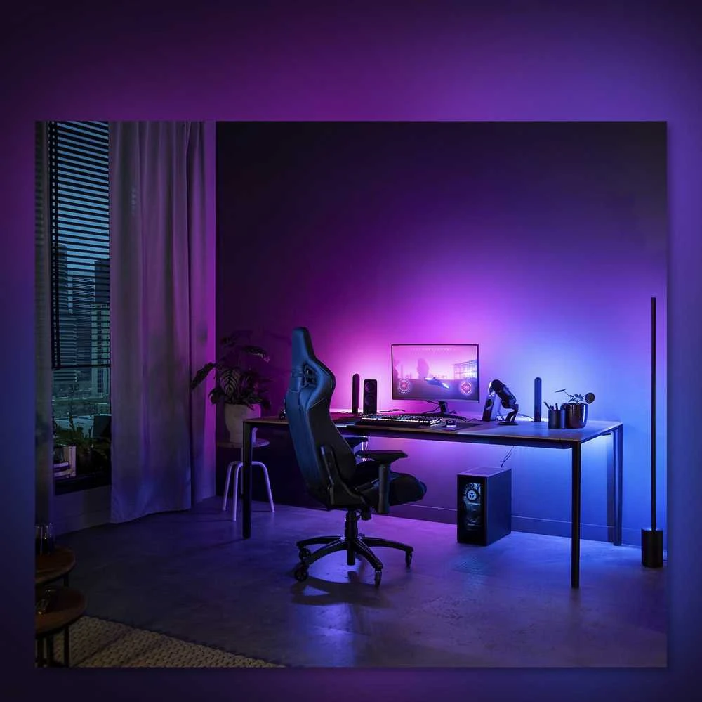 „Philips Hue Gradient PC Lightstrip“ 24–27 colių pradinis rinkinys | 15 W