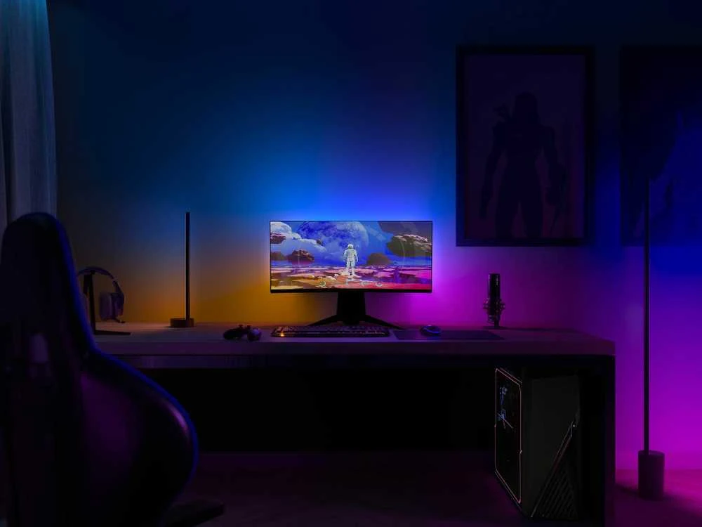 „Philips Hue Gradient PC Lightstrip“ 24–27 colių pradinis rinkinys | 15 W