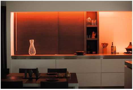 Philips Hue Lightstrip Plus LED juosta, baltos spalvos, 2 m, skirta naudoti vidaus patalpose