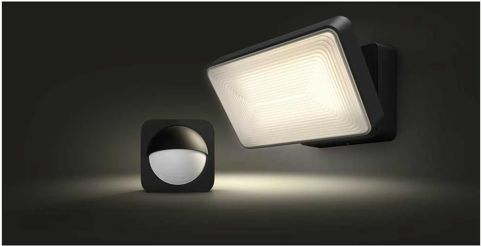 Sieninis šviestuvas „Philips Hue Welcome Outdoor Floodlight“ | Šiltas baltas